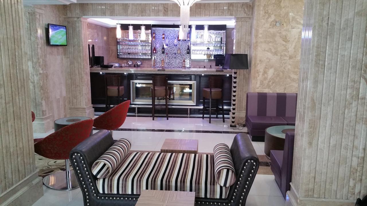 Hotel H210 Aliayabiagba Zewnętrze zdjęcie