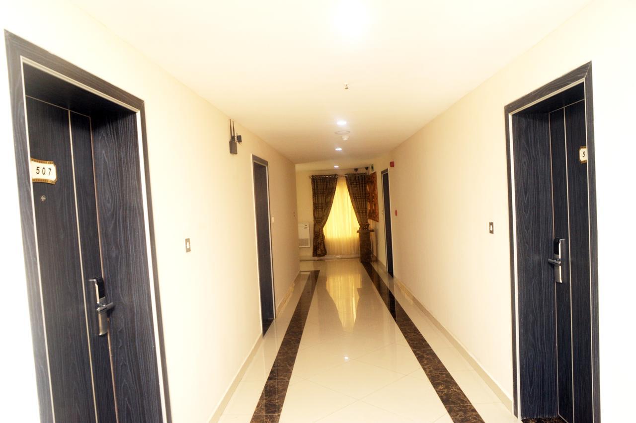 Hotel H210 Aliayabiagba Zewnętrze zdjęcie