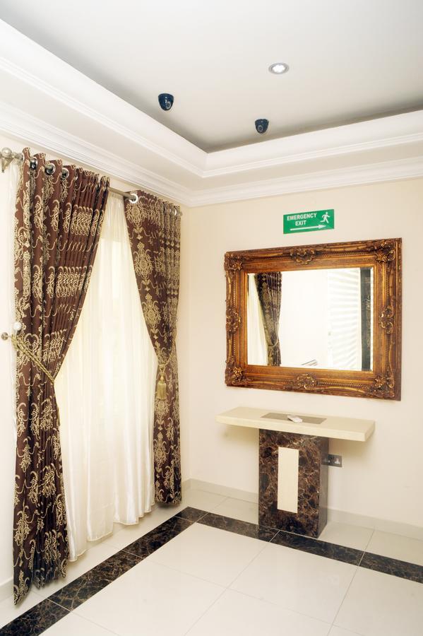 Hotel H210 Aliayabiagba Zewnętrze zdjęcie