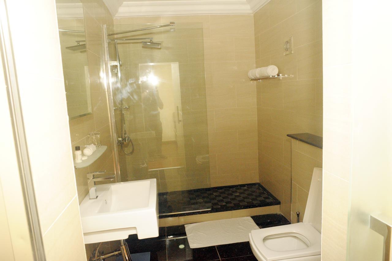 Hotel H210 Aliayabiagba Zewnętrze zdjęcie
