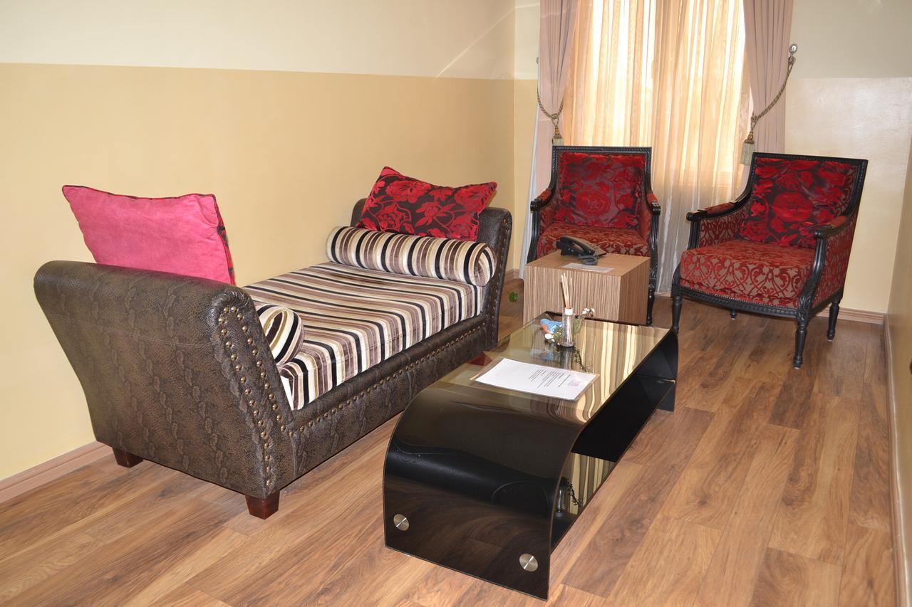 Hotel H210 Aliayabiagba Zewnętrze zdjęcie